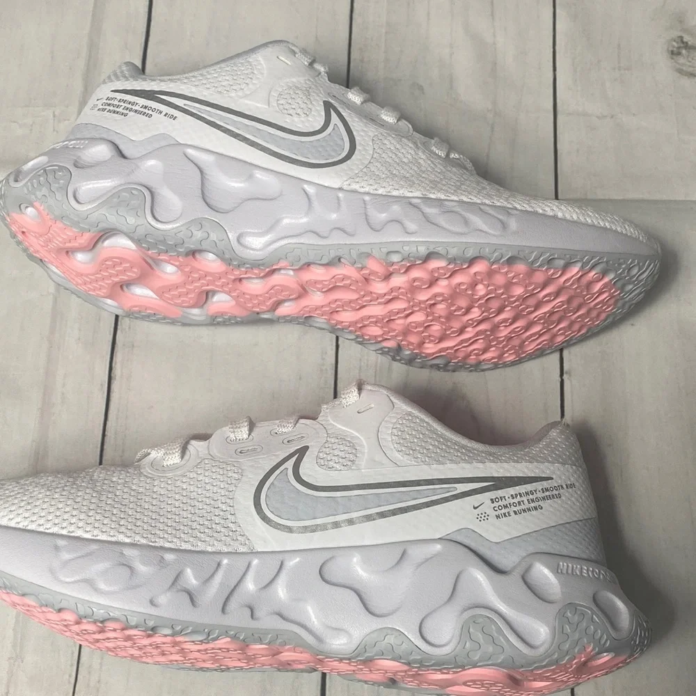 Nike Renew Women’s Running Shoes White/Silver with Pink Sole Size 8.5 NWOT - Picture 7 of 11
